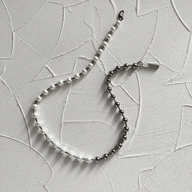 HALF PEARL NECKLACE
