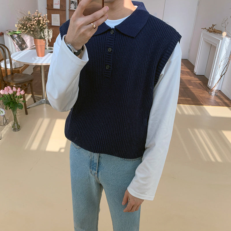 RT No. 2517 KNITTED HALF BUTTON VEST